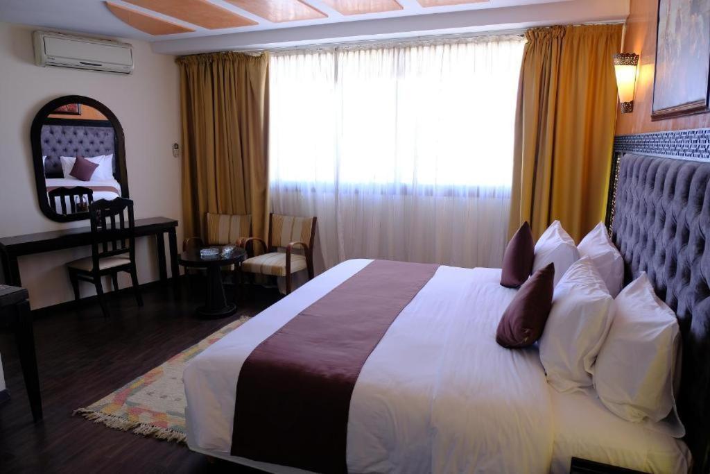Washington Hotel Casablanca Exterior foto